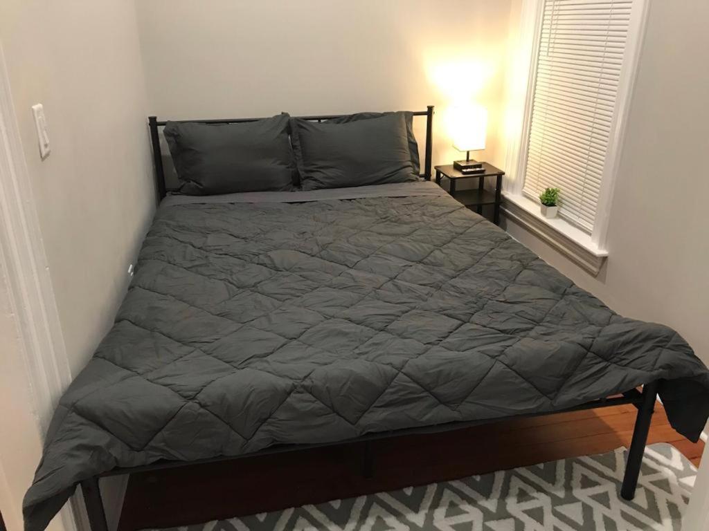Homestay B&B In Boston - 3 Locations In Dorchester Bagian luar foto
