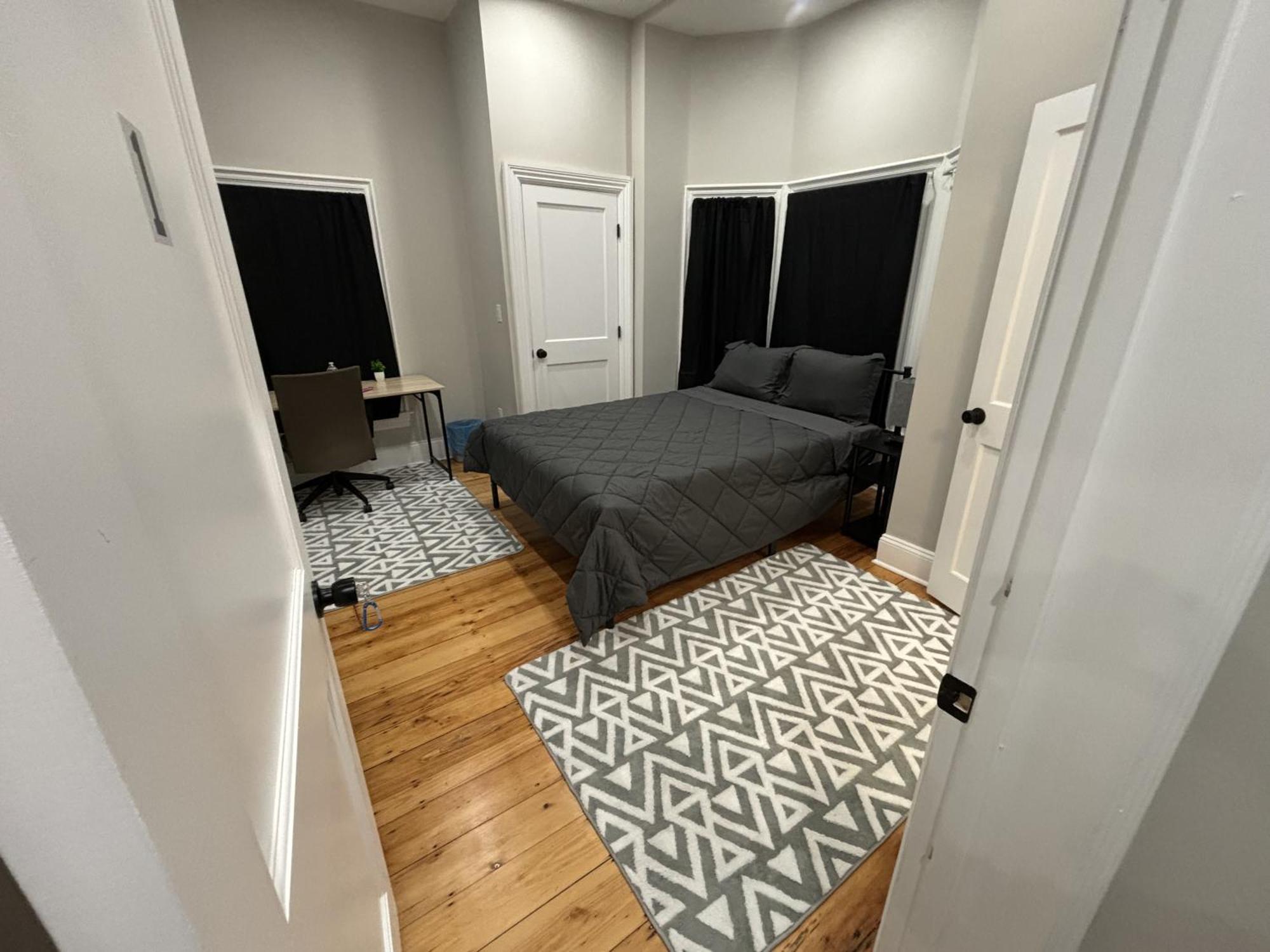 Homestay B&B In Boston - 3 Locations In Dorchester Bagian luar foto